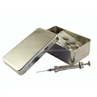 Scatola per la sterilizzazione e conservazione delle vecchie siringhe di vetro